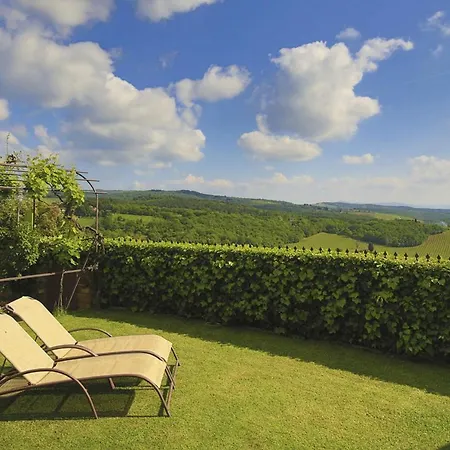 In Del Giglio * San Donato in Poggio